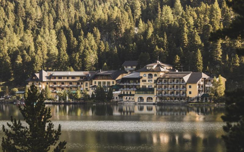 Aussenansicht vom Seehotel Jägerwirt