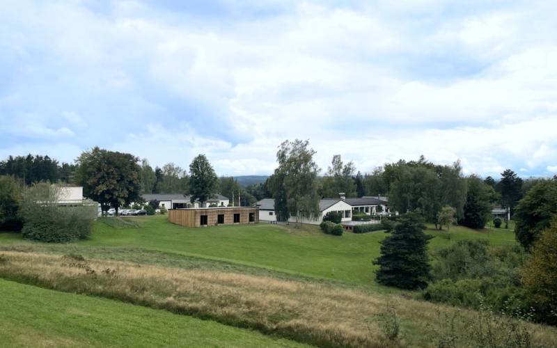 Aussenansicht von Park und Hotel Ottenstein - Das Wohlfühlhotel