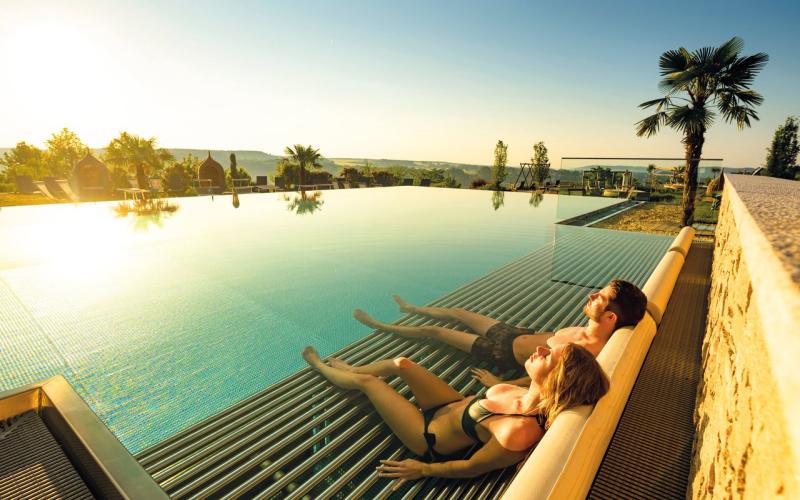 Infinity Sportpool im Hotel und Spa Larimar