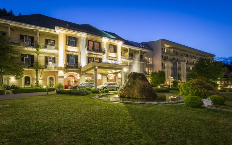 Aussenansicht des Hotels Warmbaderhof