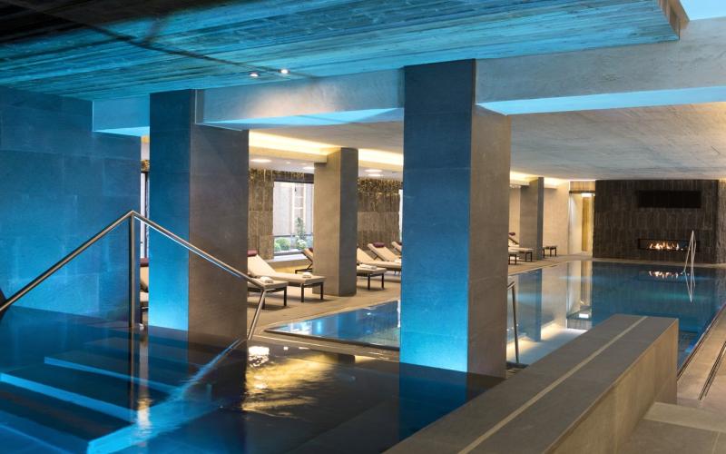 Schwimmbad im ElisabethHotel