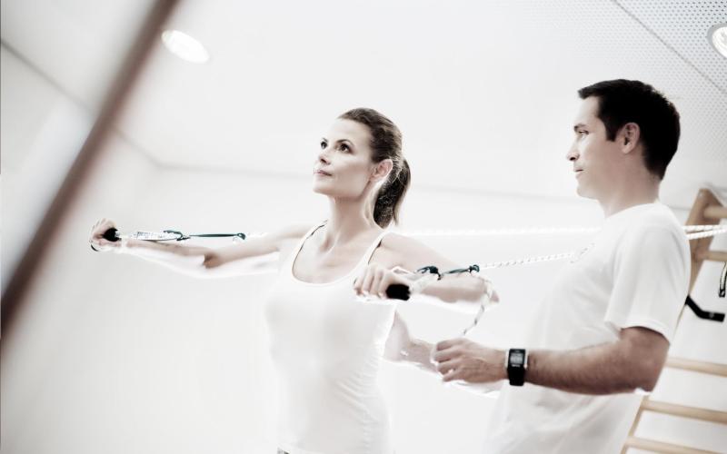 Personal Trainer mit Gast im Reduce Hotel THERMAL