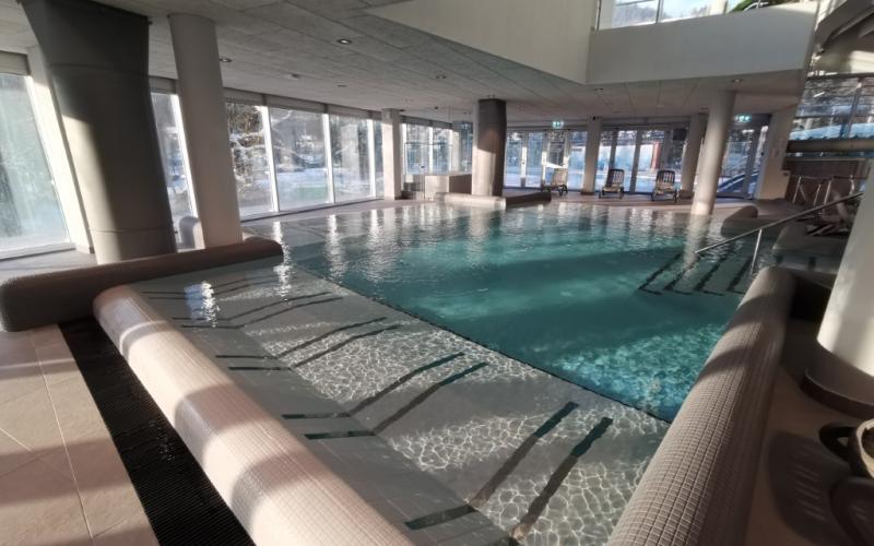 Becken im Hotel Zdravilisce Lasko indoor