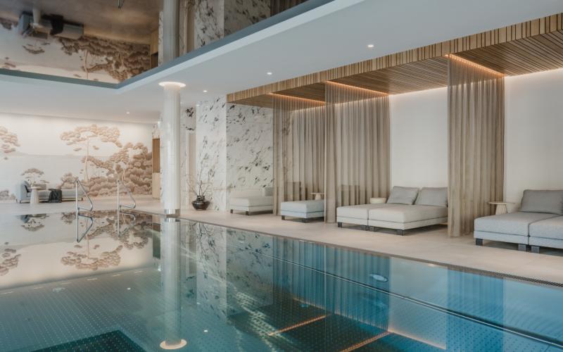 Hotelpool innen im Hotel Grand Elisabeth in Bad Ischl