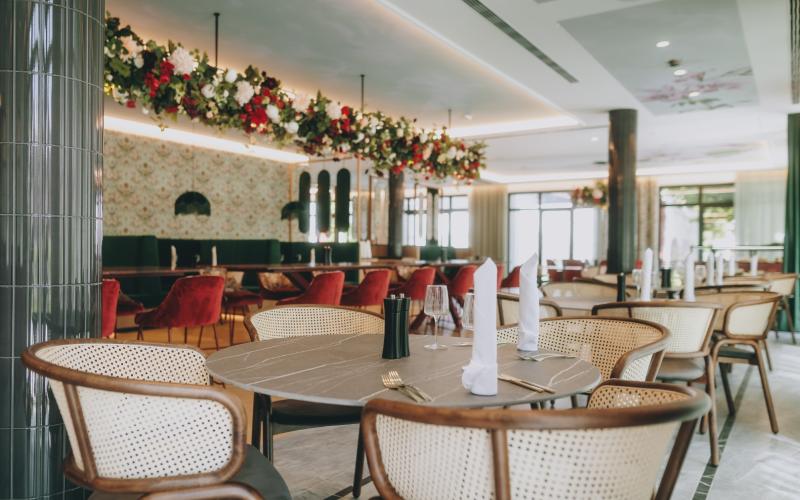 Gediegene Hotelbar im Hotel Grand Elisabeth