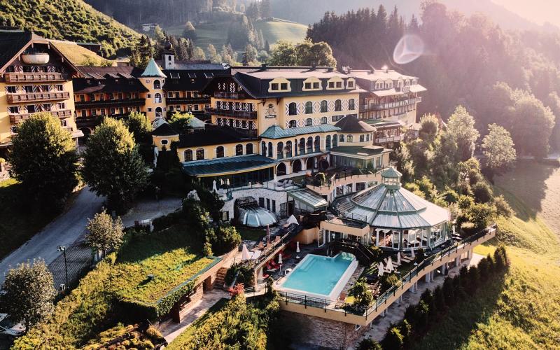 Aussenansicht des Hoteldorfes Pichlmayrgut
