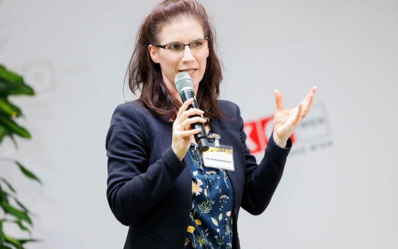 Eat2day Ernährungsconsulting bei einem Vortrag von Veronika Mace Strokosch
