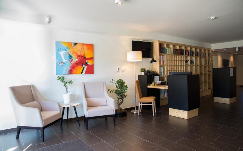 Empfangsbereich im Boutique Seehotel Erla