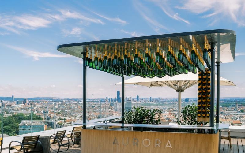 Aurora Rooftop Bar im Andaz Hotel Vienna