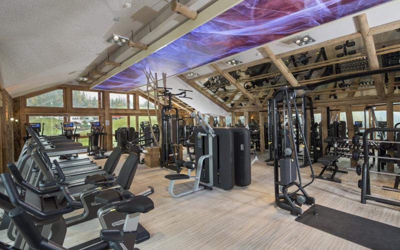 Fitnessraum im STOCK Resort