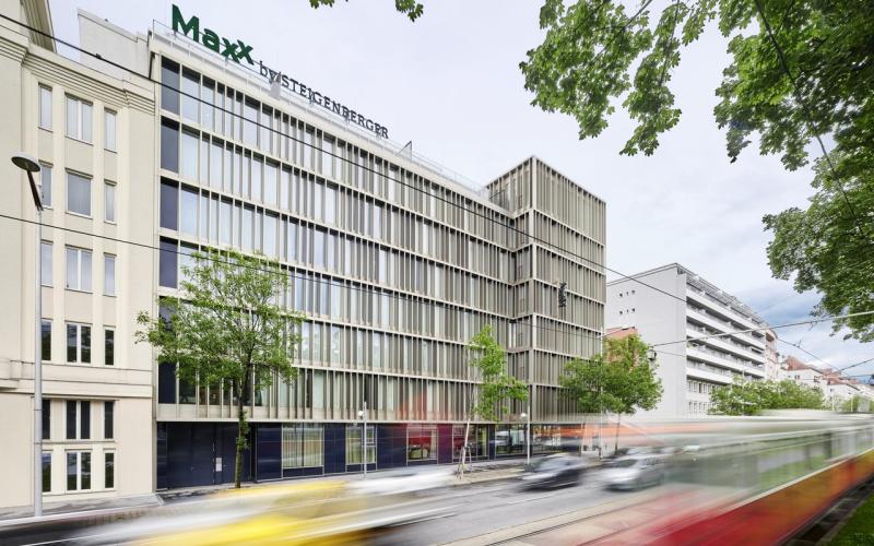Aussenansicht des Hotels Maxx by Steigenberger