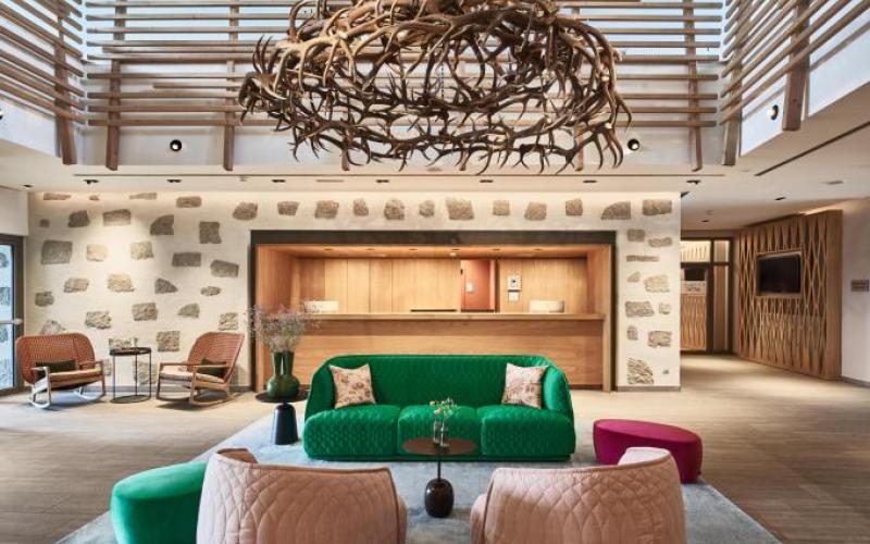 Lobby im neu renovierten Falkensteiner Bad Leonfelden