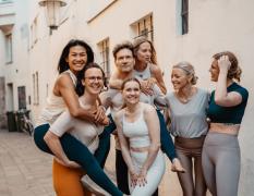 Das Team des The Flou im Freien