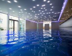 Innenpool des Luxury Wellness und Spa Hotel Prezident