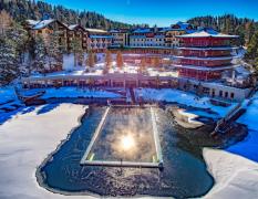 Hotel Hochschober Aussenansicht des Hotels Hochschober im Winter