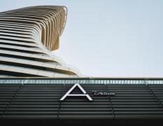 Hotel A by Adina Aussenansicht - Hochhaus mit 46 Stockwerke