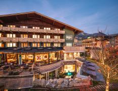 Aussenansicht Hotel Zum Ritter im Tannheimer Tal