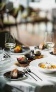 Gedeckter Tisch im Restaurant des THE RESORTs