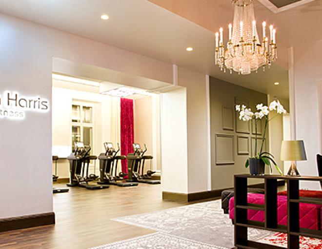 John Harris Fitness "Am Schillerplatz"