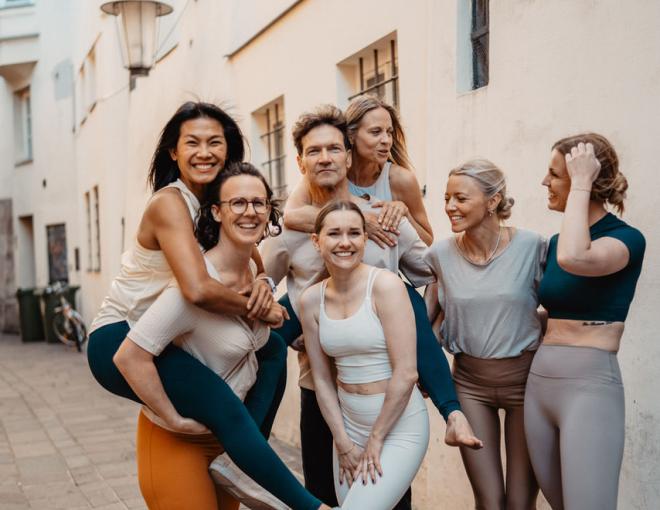 Das Team des The Flou im Freien