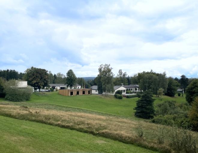 Aussenansicht von Park und Hotel Ottenstein - Das Wohlfühlhotel
