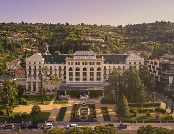 Luftbild des Palace Hotels Portoroz - Aussenansicht